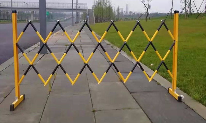 Expandable Barriers