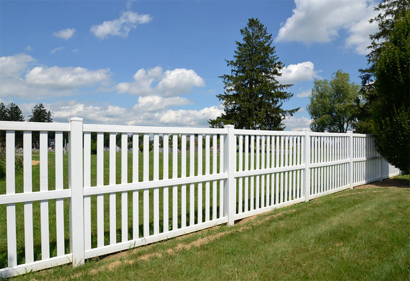 vinyl fence