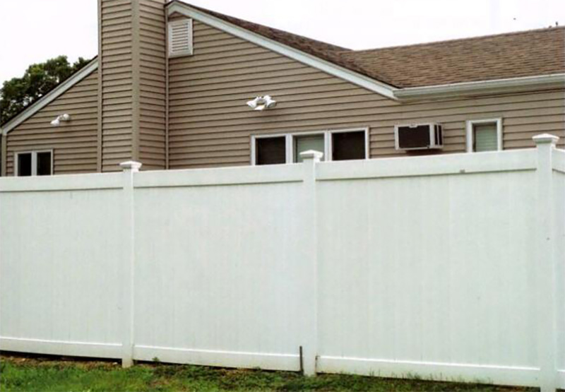 vinyl fence