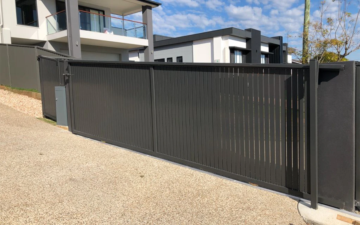 Aluminium Slat Fencing