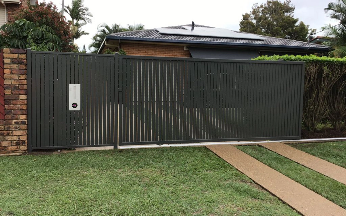 Aluminium Slat Fencing