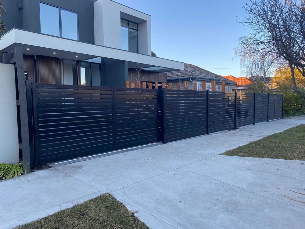 Aluminum Sliding Gate