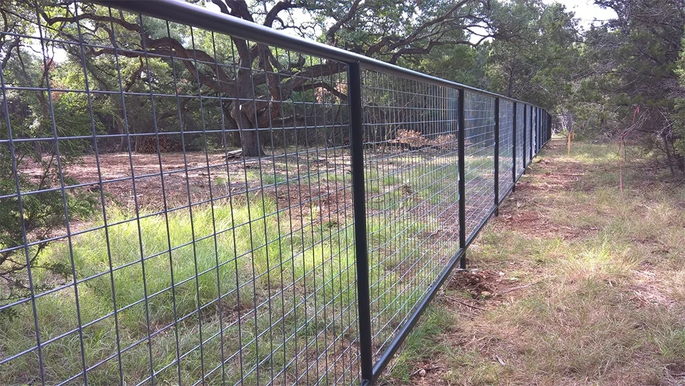 Pipe and Cable Fences