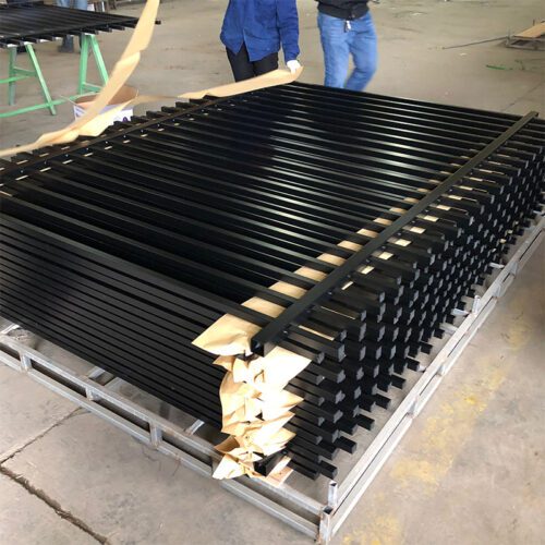 Rod Top Steel Fence Packaging