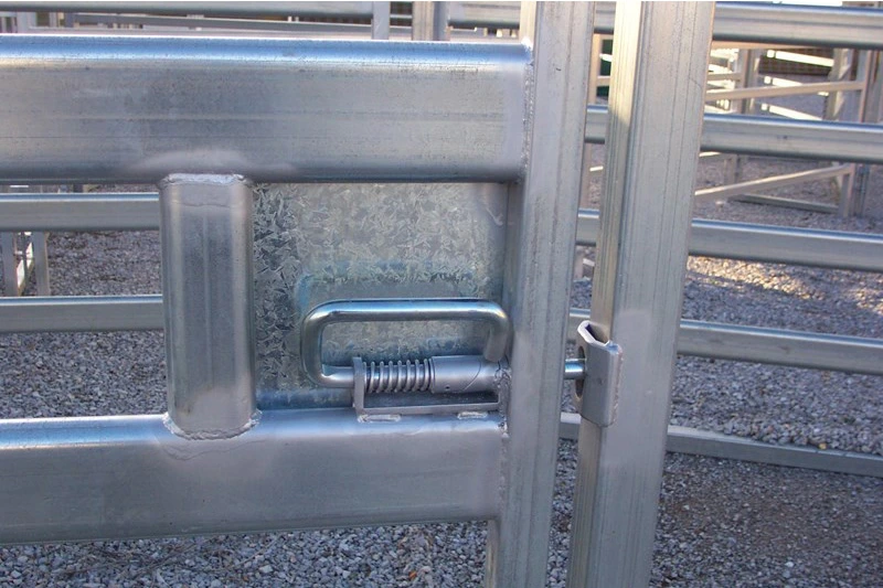 Farm Cattle Gate Slam Latch Usage Scenario