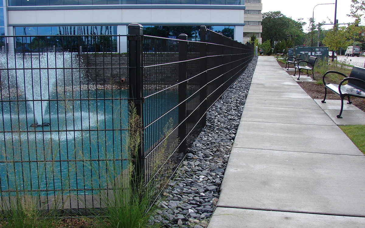 Welded Double Wire Mesh Fence