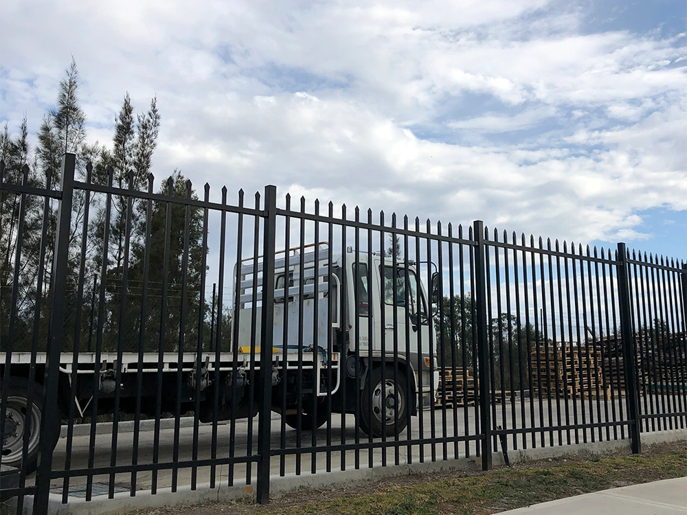 Steel Fencing