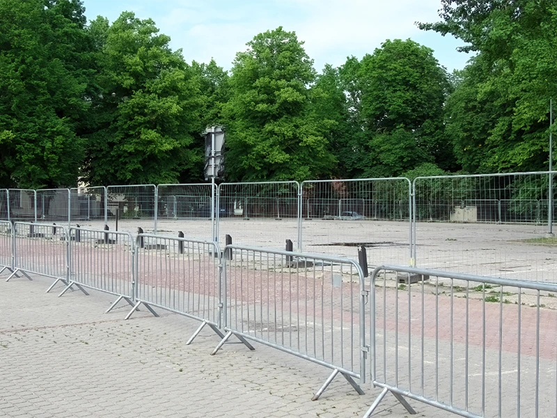 Crowd Control Barriers