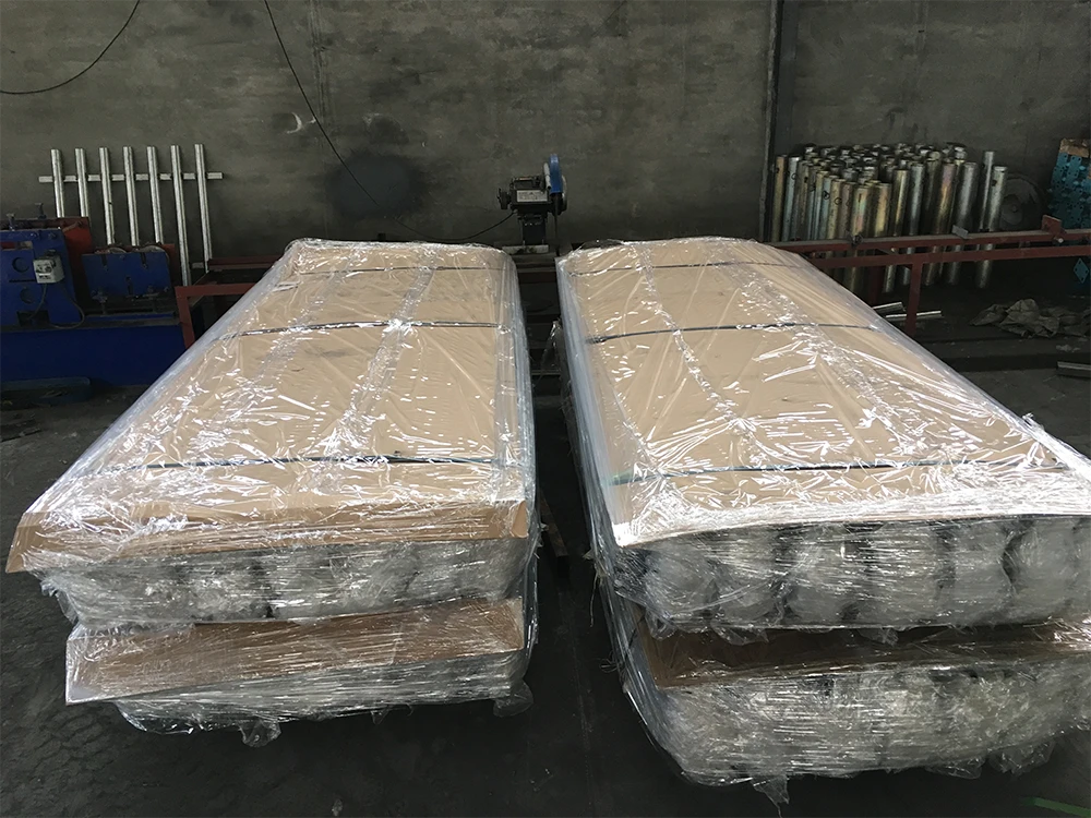 Palisade Fencing Packing